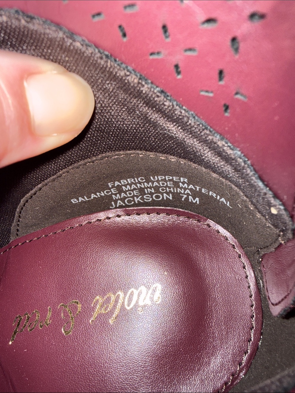 NEW Violet & Red Jackson Lazer Cut Topline Ankle Bootie Burgundy Women's 7 Y2K - Picture 8 of 8